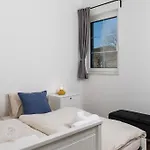 Silver House - וילה