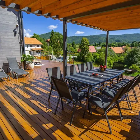 Vila Silver House - *
