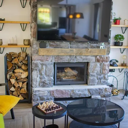 Silver House - Away From Mrkopalj