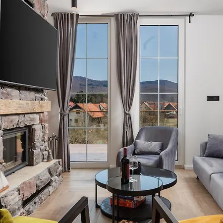 Silver House - Vila *