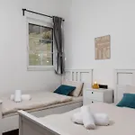 Silver House -